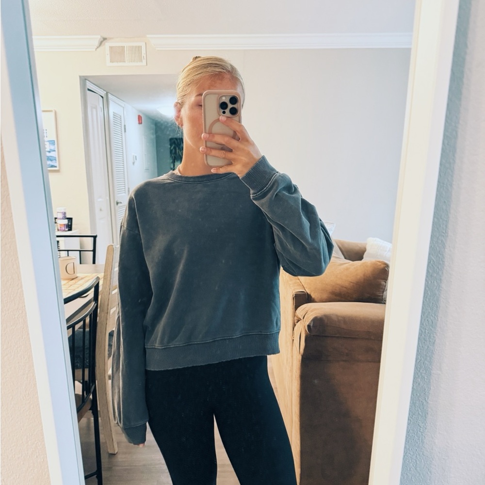 American Eagle Outfitters Charcoal Sweatshirt
